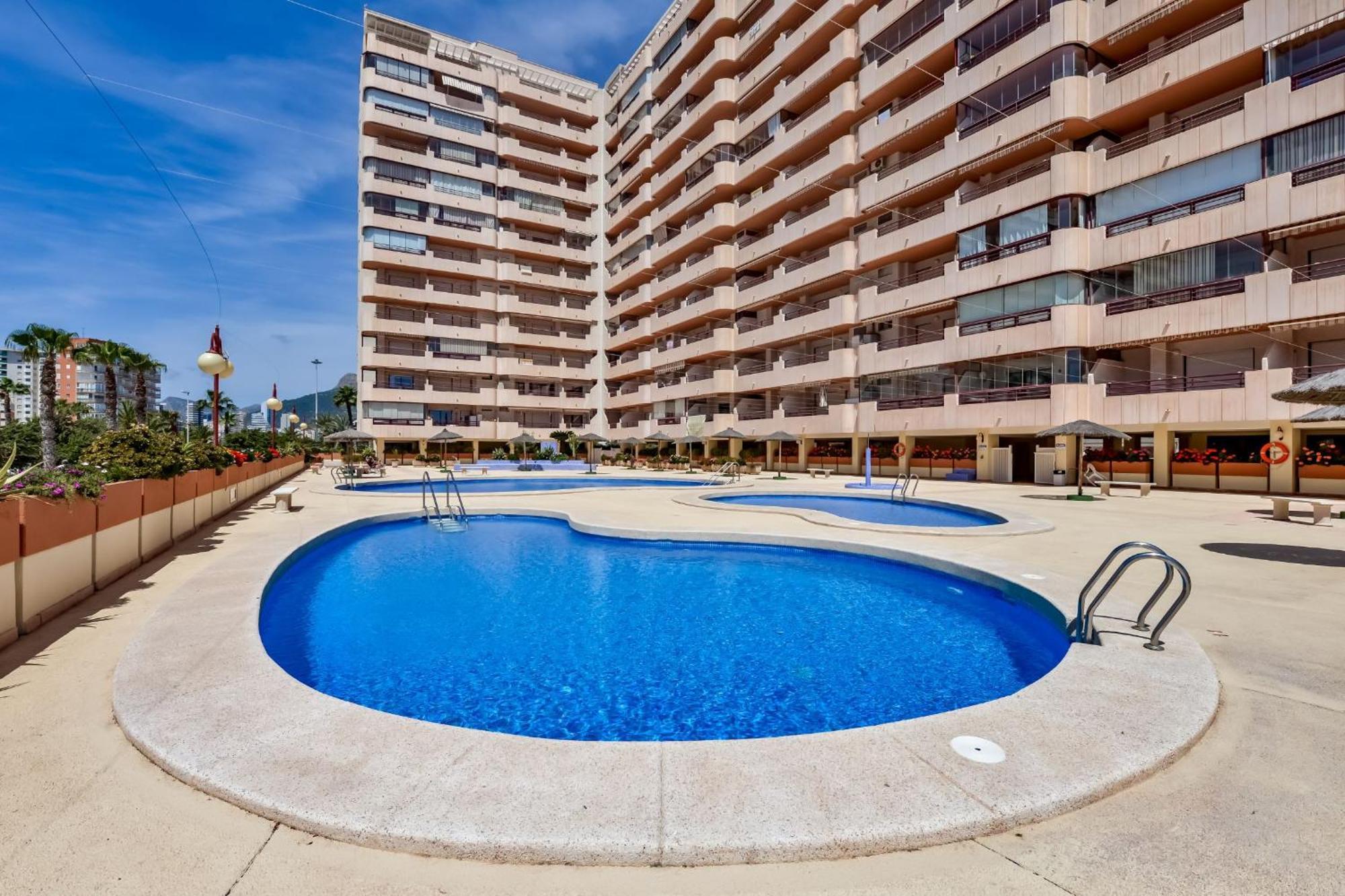 Apartamentos Zafiro Atico Кальпе Экстерьер фото
